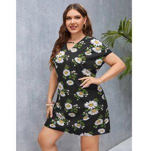 NWT Floral Print Cut Out Dress
